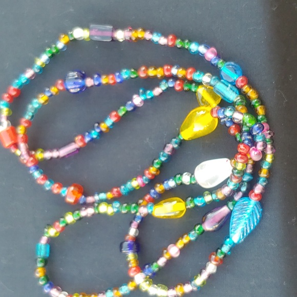 Women's beaded multicolored necklace. - Picture 7 of 7